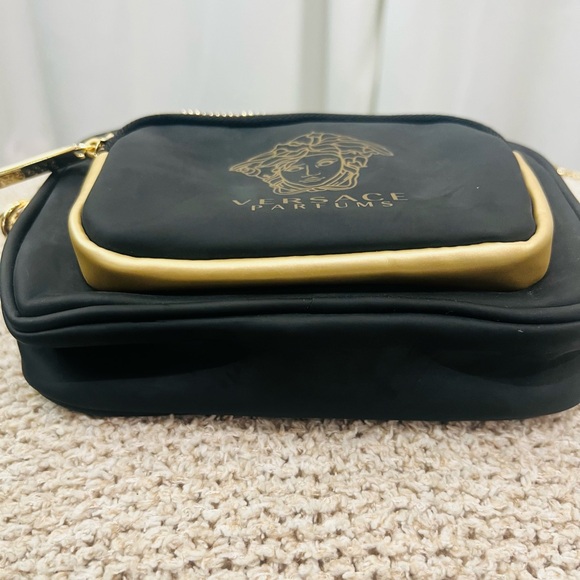 Versace Black and Gold Women's Bag - Picture 5 of 6